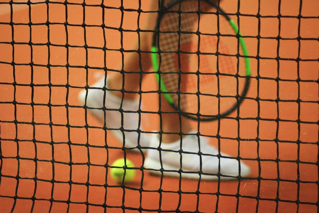 Play Tennis